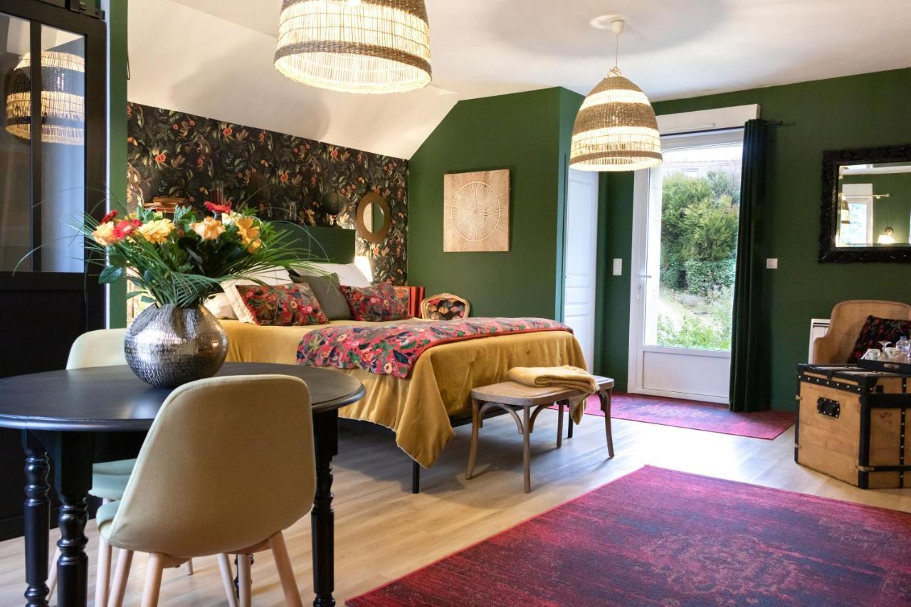 Les Patis Bed & Breakfast Vouvray Exterior photo